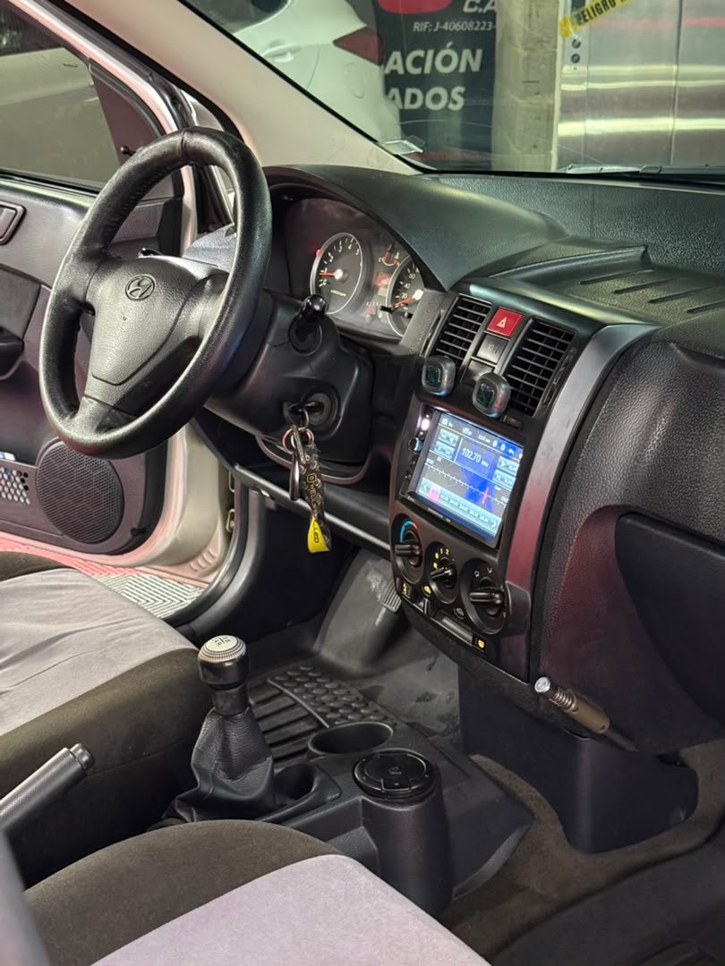 HYUNDAI GETZ 2008 - Image 9