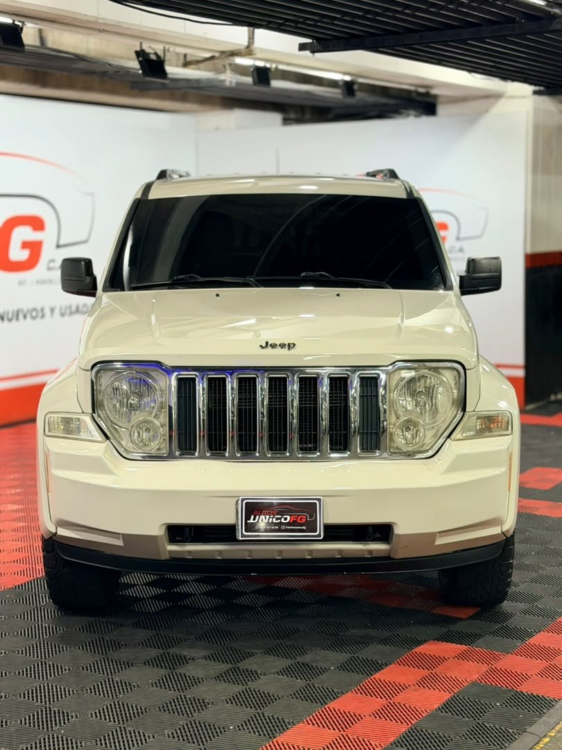 JEEP CHEROKEE KK SPORT 2013 - Image 3