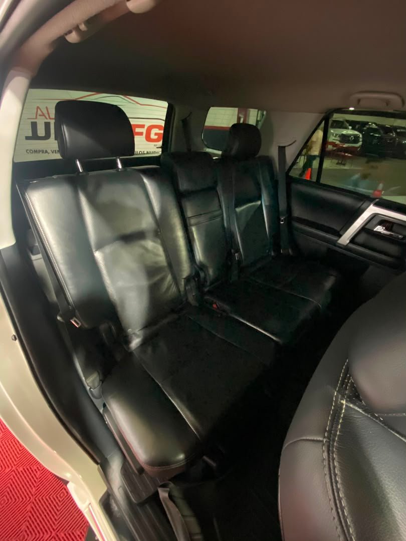 TOYOTA 4RUNNER 2016 - Image 8