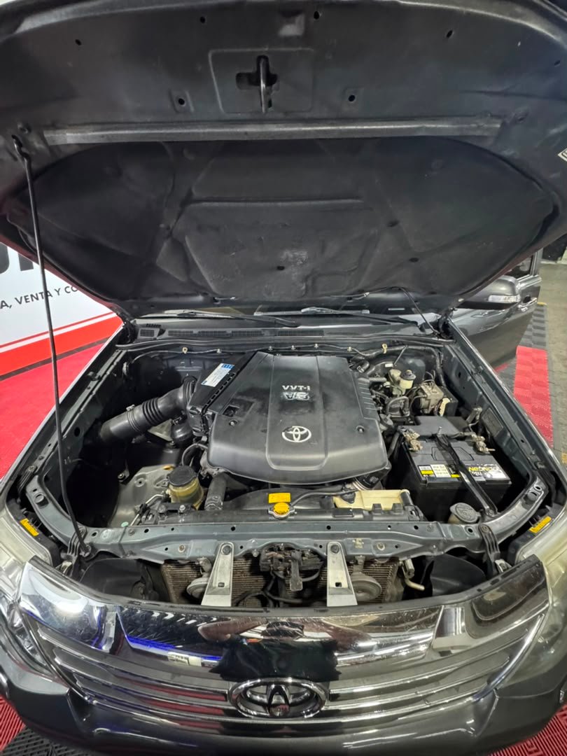TOYOTA FORTUNER 2014 - Image 15