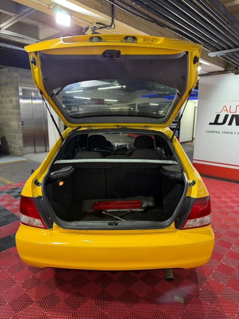 HYUNDAI VERNA GT 2002 - Image 10
