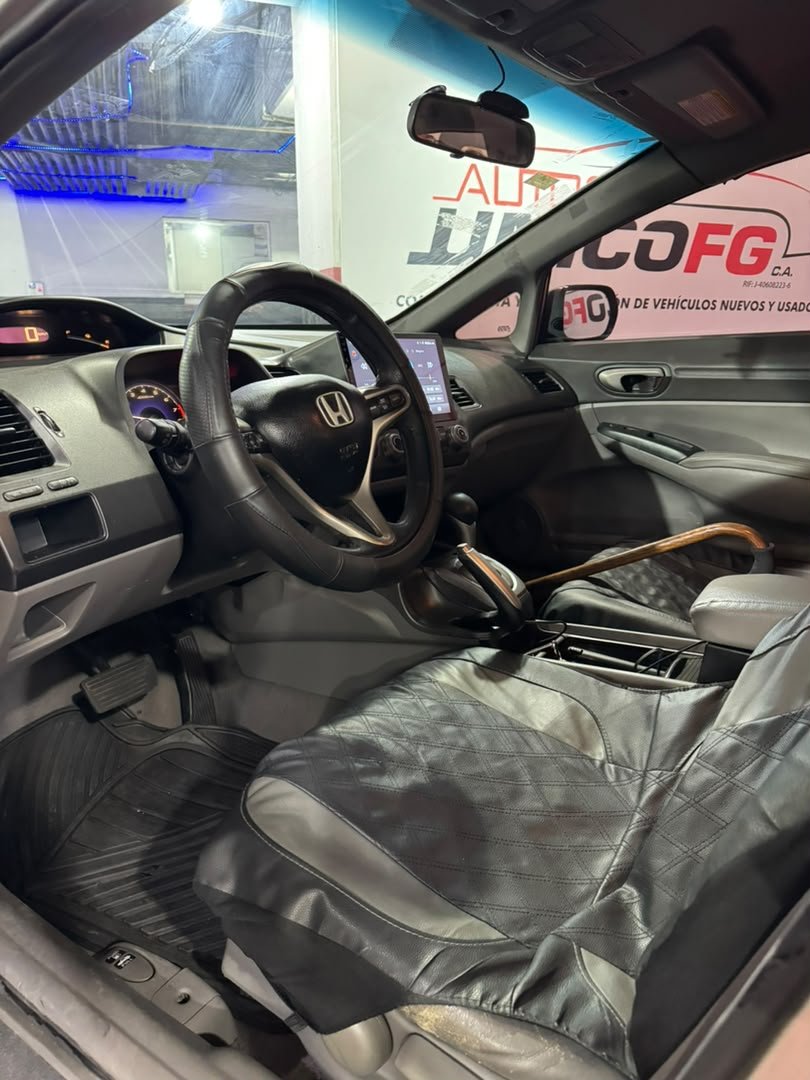 HONDA CIVIC 2008 - Image 7