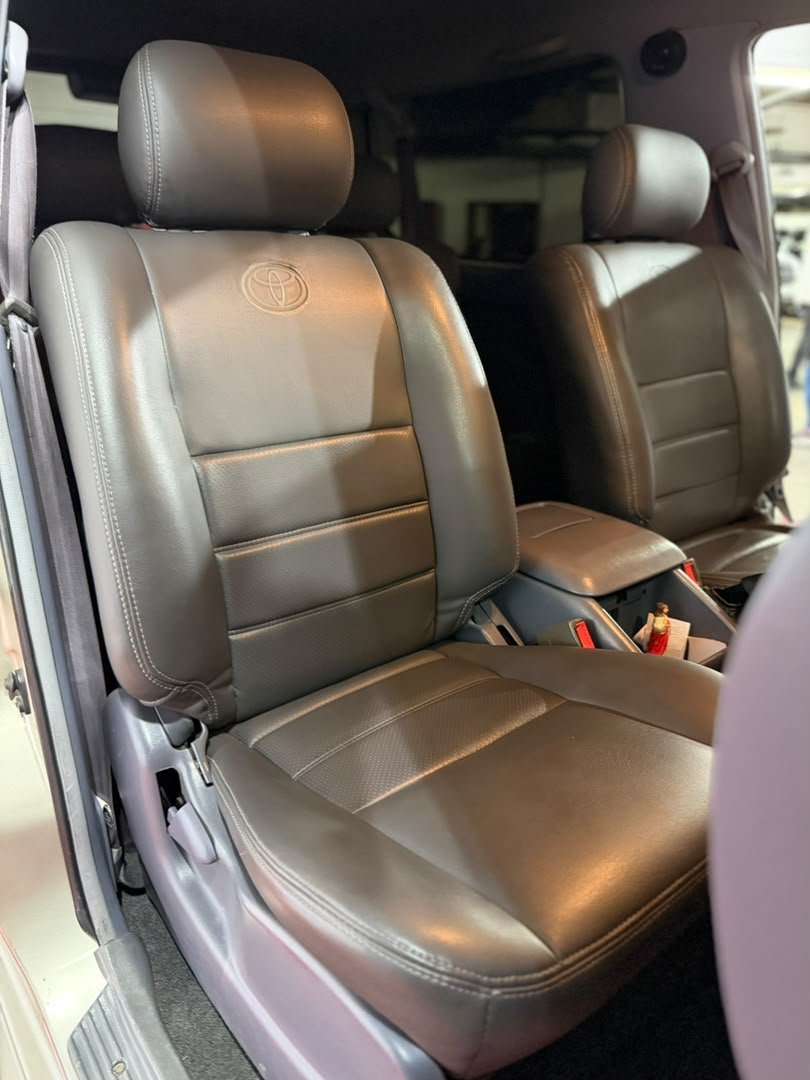 TOYOTA MERU 2009 - Image 12