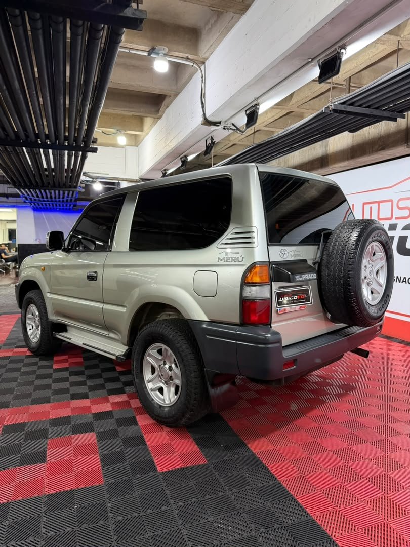 TOYOTA MERU 2009 - Image 6