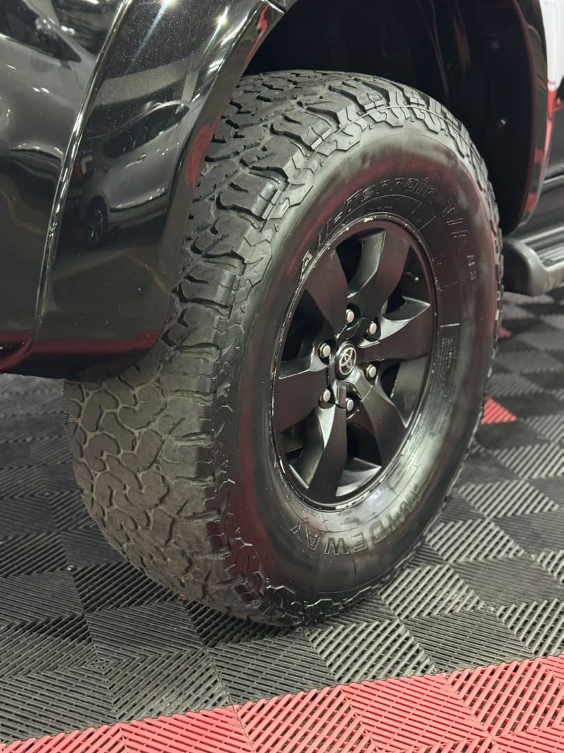TOYOTA FORTUNER 2011 - Image 15