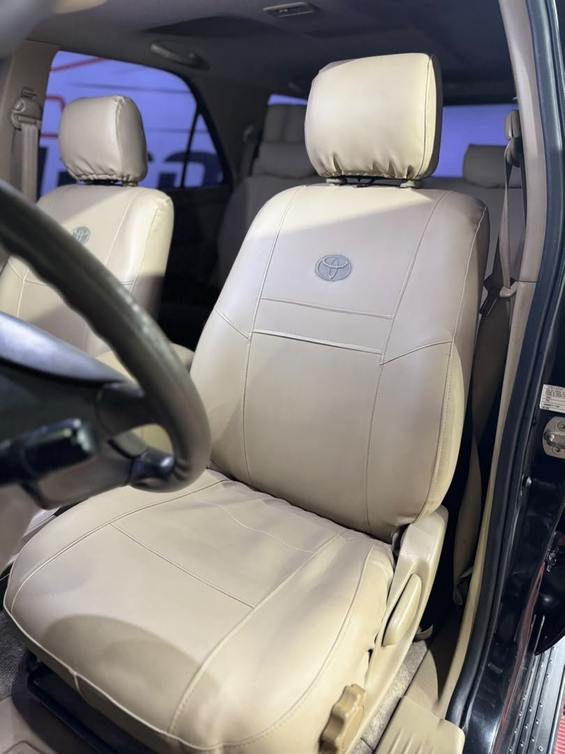 TOYOTA FORTUNER 2011 - Image 13