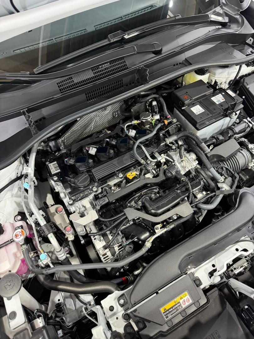 TOYOTA CROSSOVER 2025 - Image 16