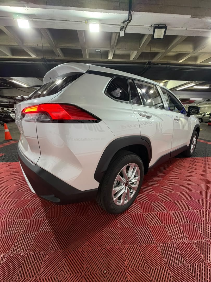 TOYOTA CROSSOVER 2025 - Image 4