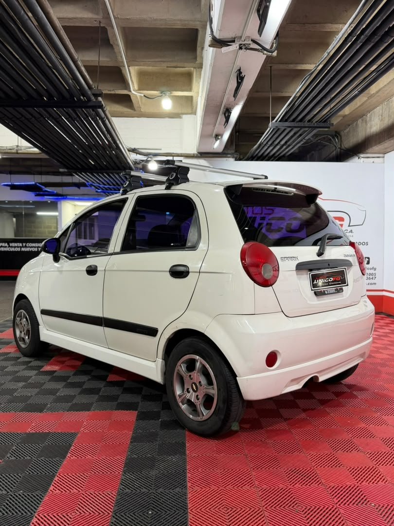 CHEVROLET SPARK 2011 - Image 6