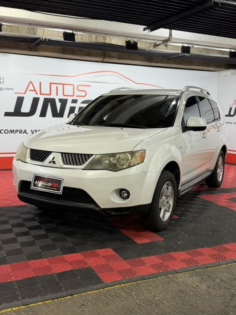 MITSUBISHI OUTLANDER 2009