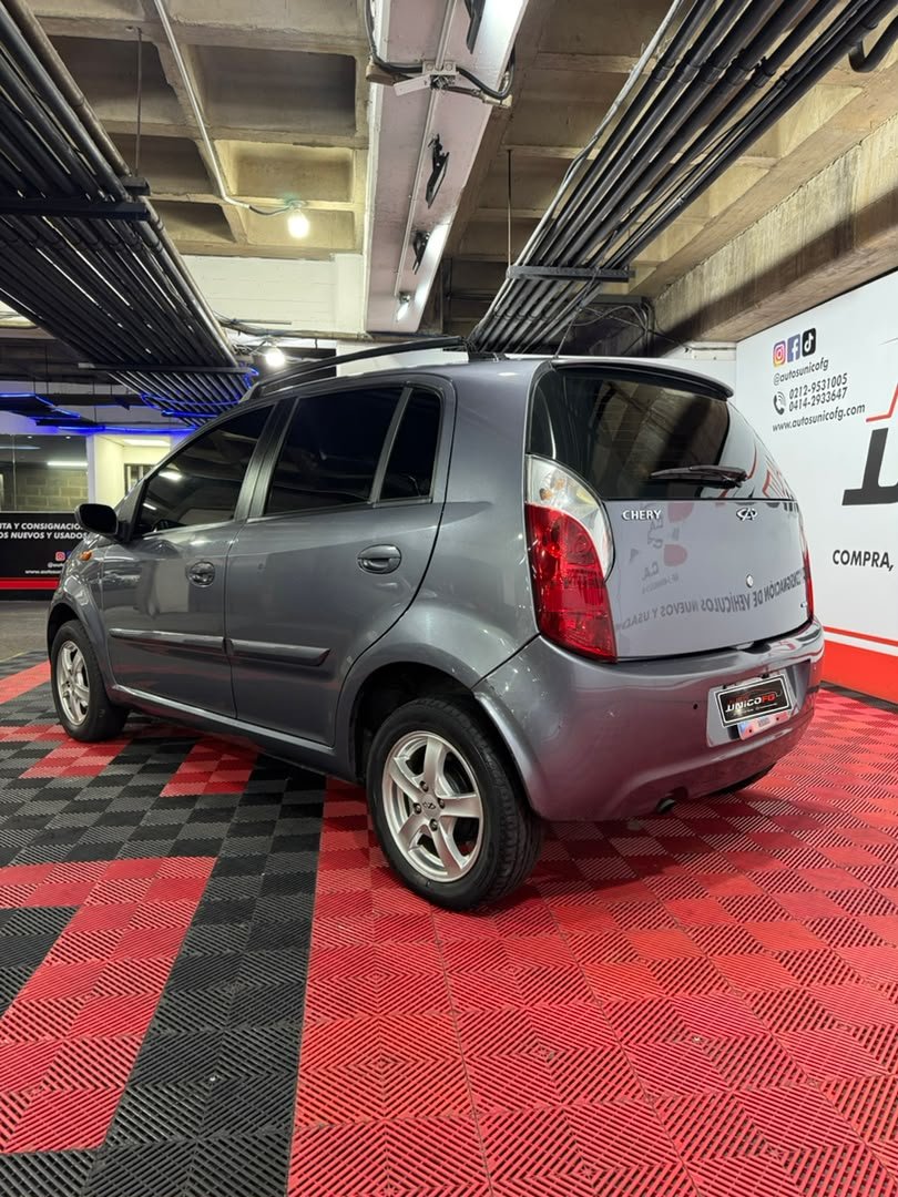 CHERY ARAUCA 2014 - Image 6