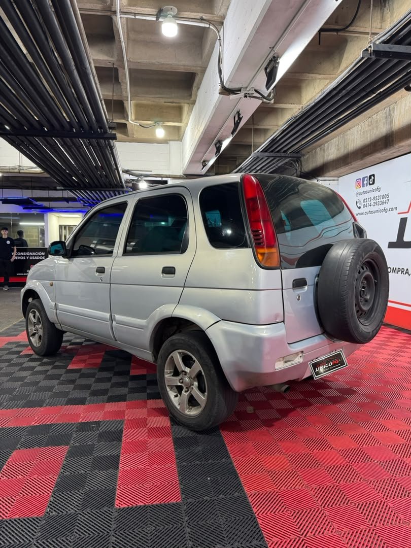 DAIHATSU TERIOS COOL 4X2 2004 - Image 6