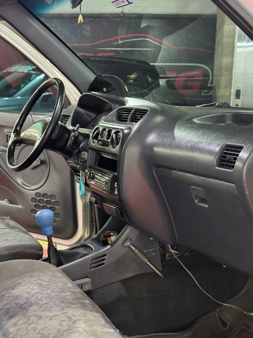 DAIHATSU TERIOS COOL 4X2 2004 - Image 8