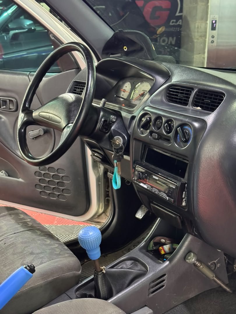DAIHATSU TERIOS COOL 4X2 2004 - Image 9