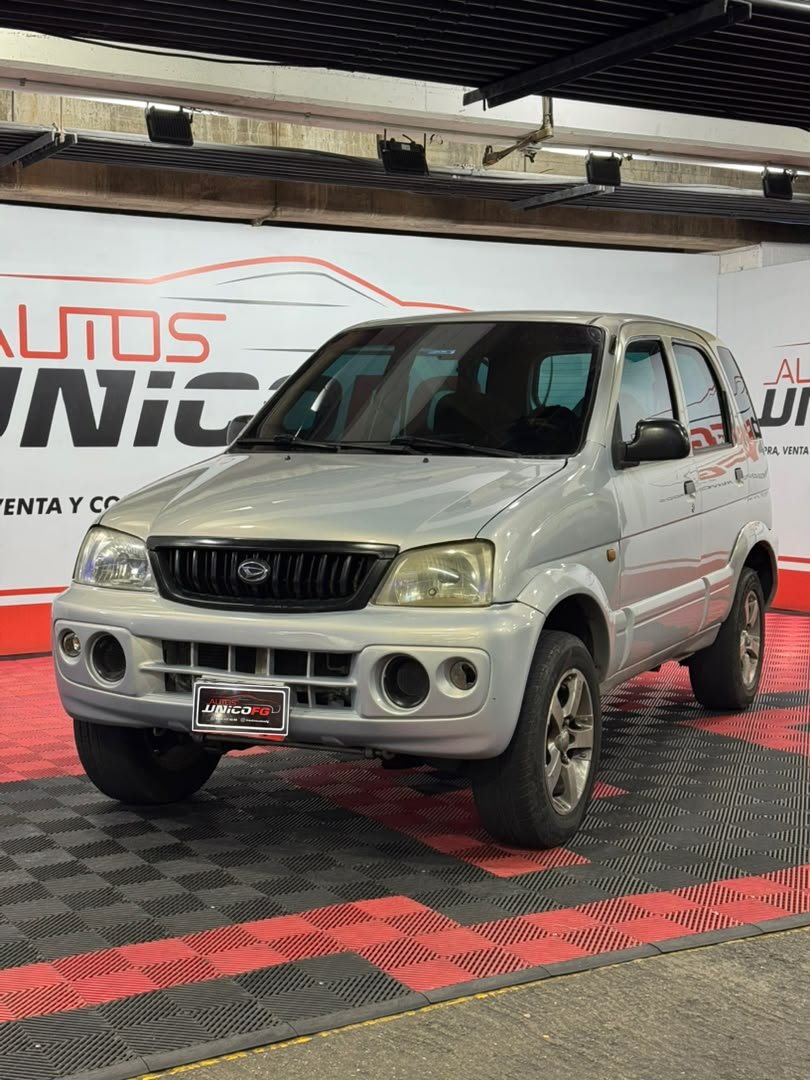 DAIHATSU TERIOS COOL 4X2 2004